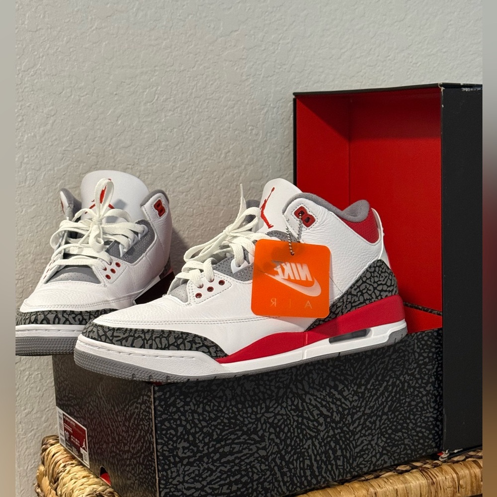 Jordan Men's Athletic Shoes - White, Red, and Gray